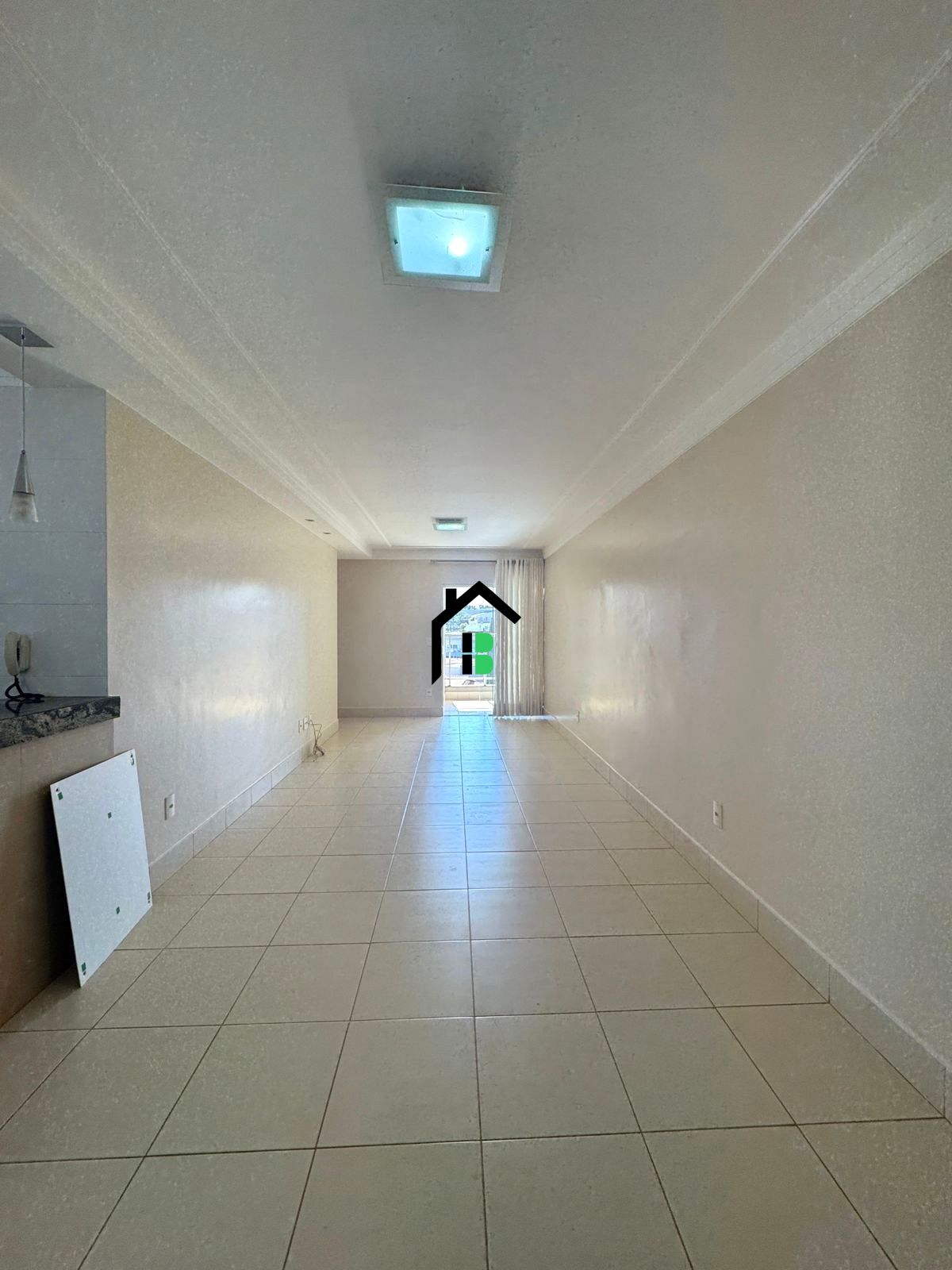 Apartamento de 2 quartos, 86m² no bairro Caiçaras, em Patos de Minas | Eu Corretor
