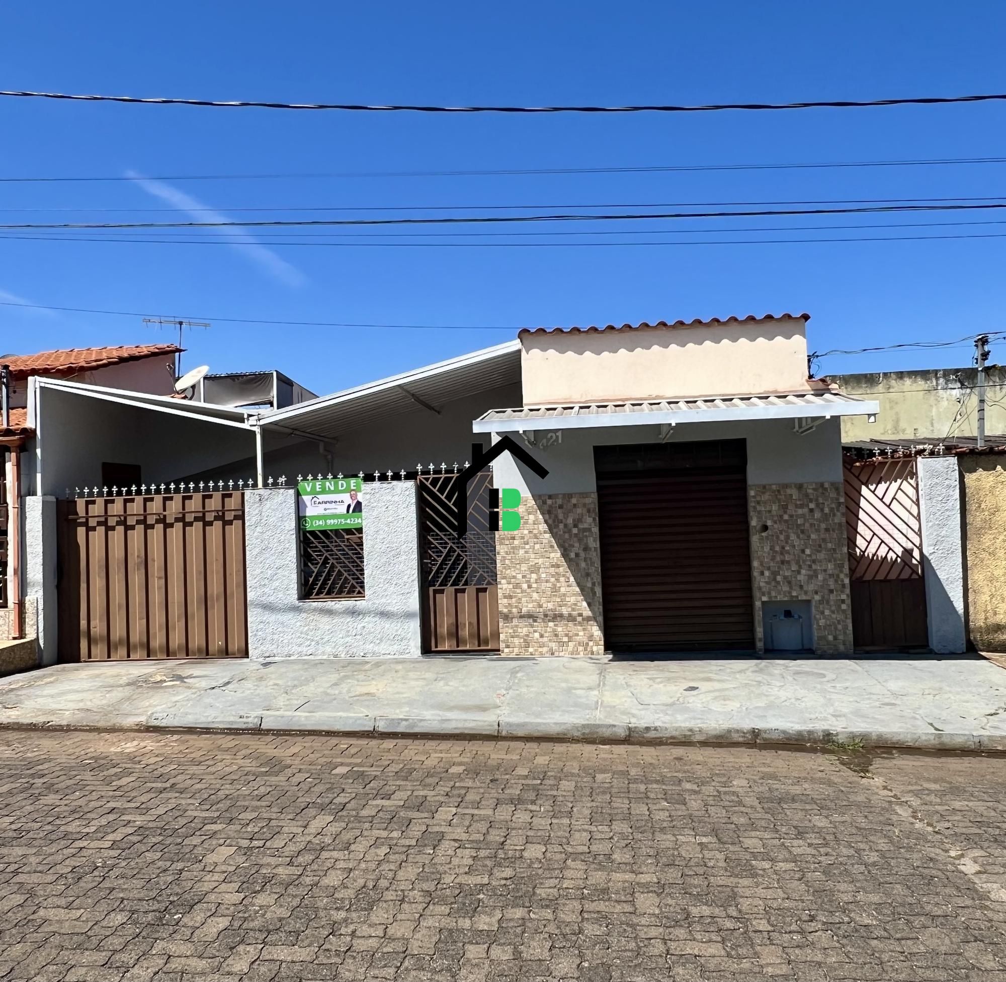 Casa de 3 quartos, 197m² no bairro Santa Terezinha, em Patos de Minas | Eu Corretor