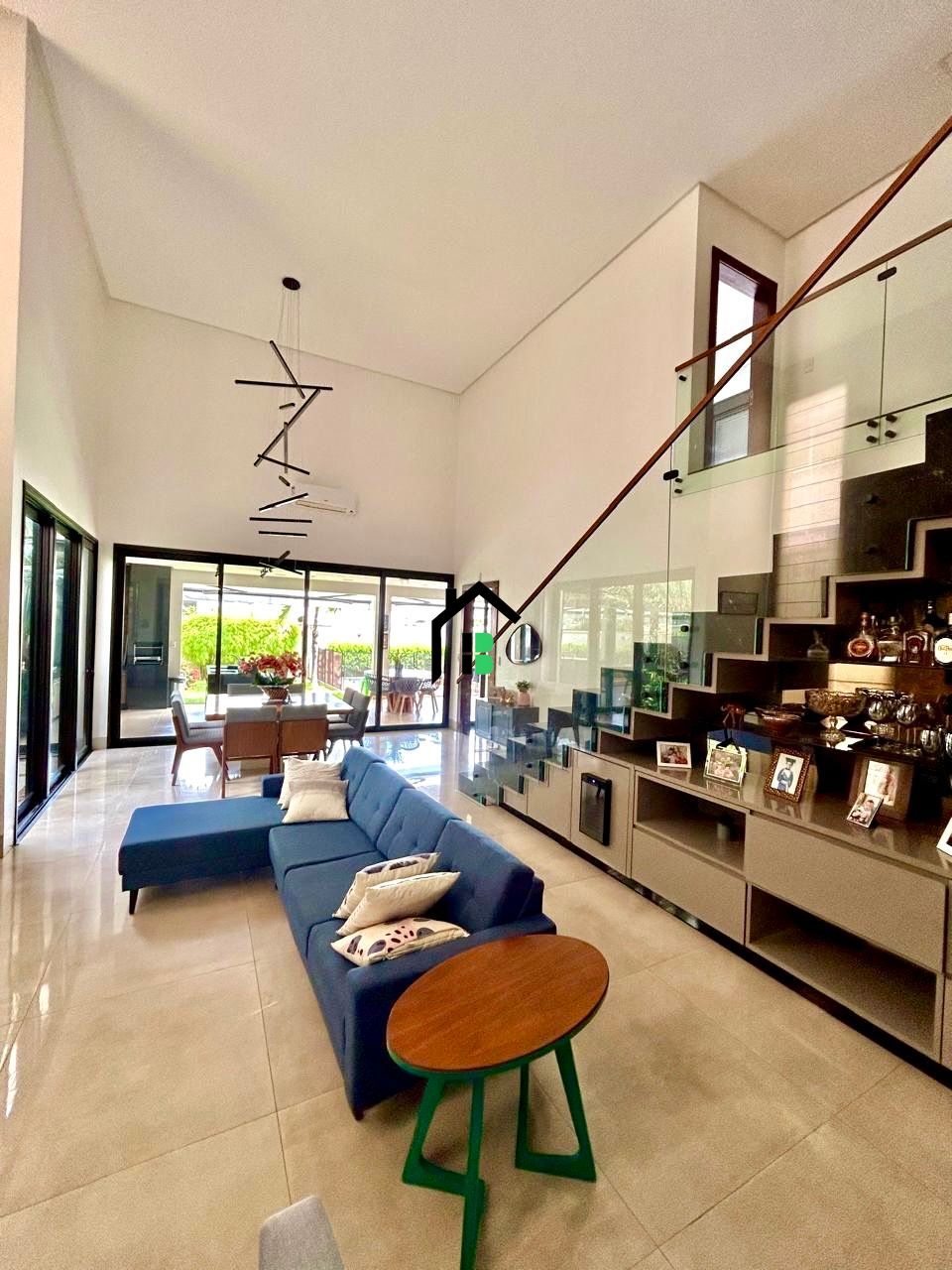 Casa de 4 quartos, 333m² no bairro Sobradinho, em Patos de Minas | Eu Corretor