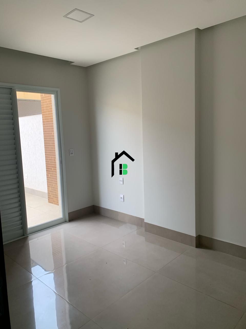 Apartamento de 3 quartos, 140m² no bairro Centro, em Patos de Minas | Eu Corretor