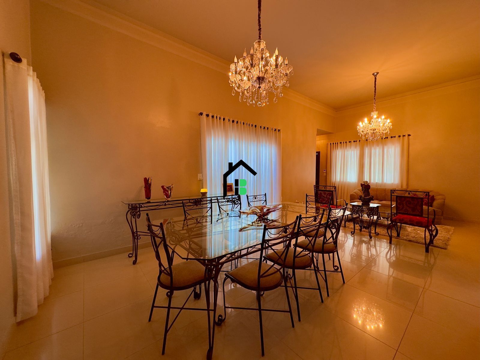 Casa de 3 quartos, 250m² no bairro Copacabana, em Patos de Minas | Eu Corretor