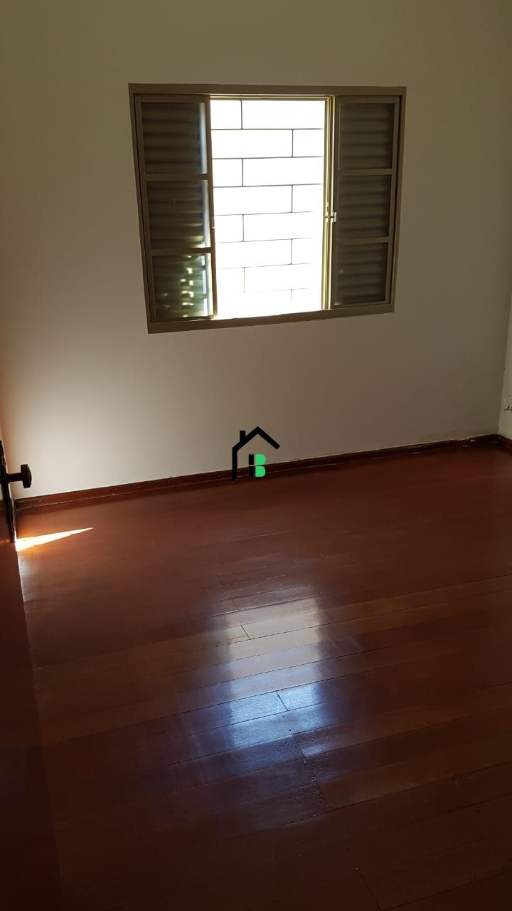 img196447120