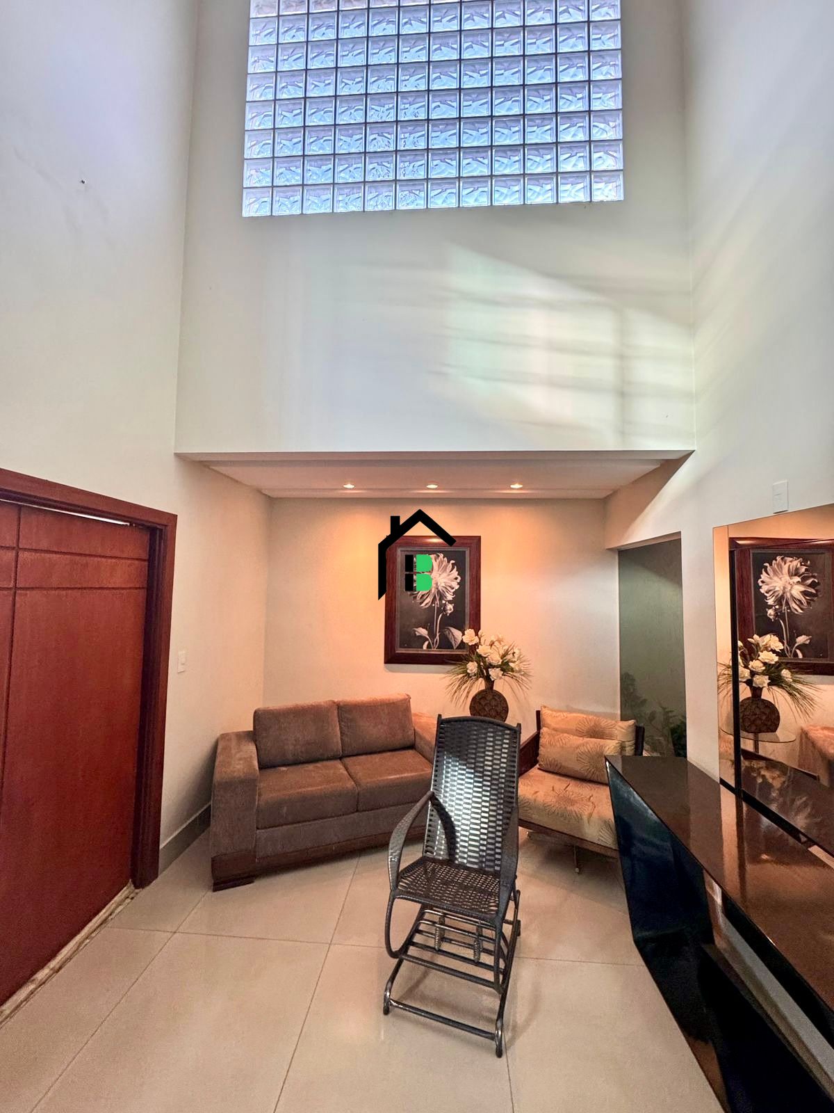 Casa de 4 quartos, 347m² no bairro Brasil, em Patos de Minas | Eu Corretor