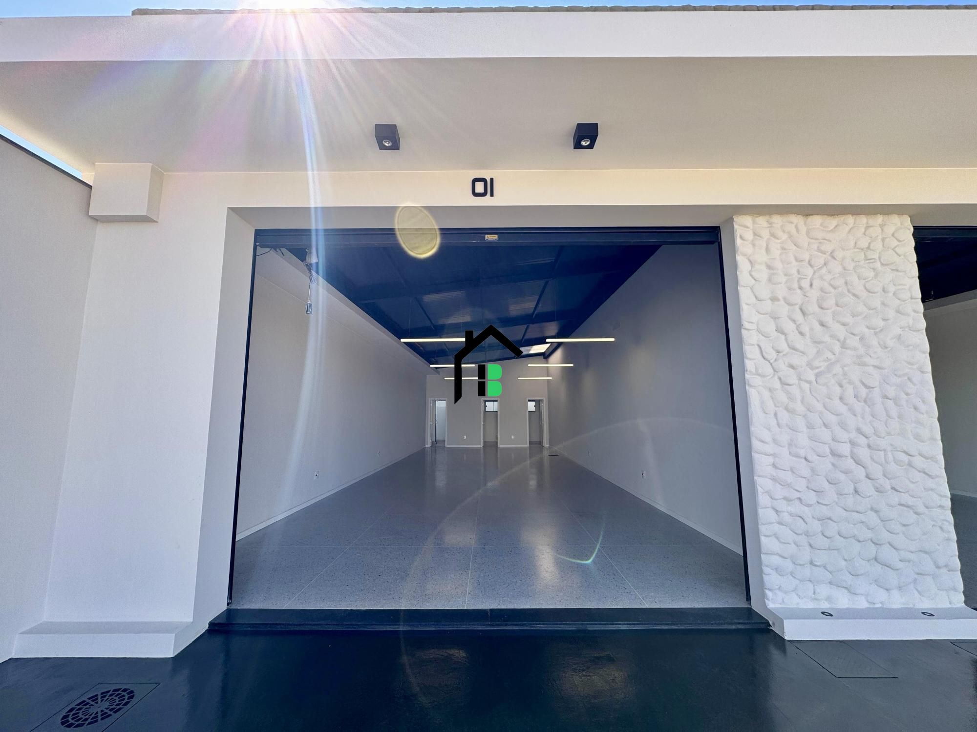 Loja / Salão / Ponto Comercial de 1 quarto, 100m² no bairro Nossa Senhora das Graças, em Patos de Minas | Eu Corretor