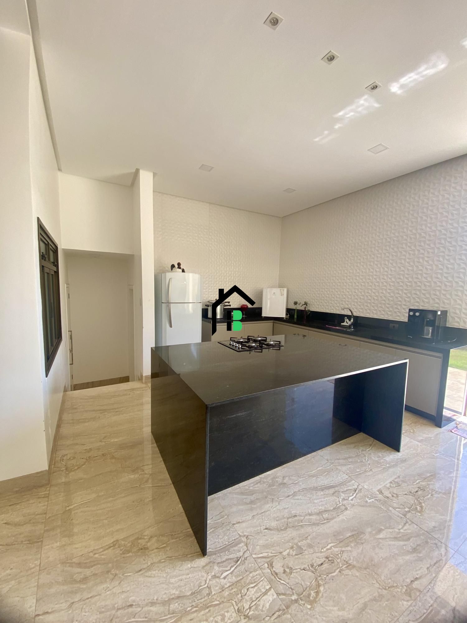 Casa à venda com 4 quartos, 319m² - Foto 7