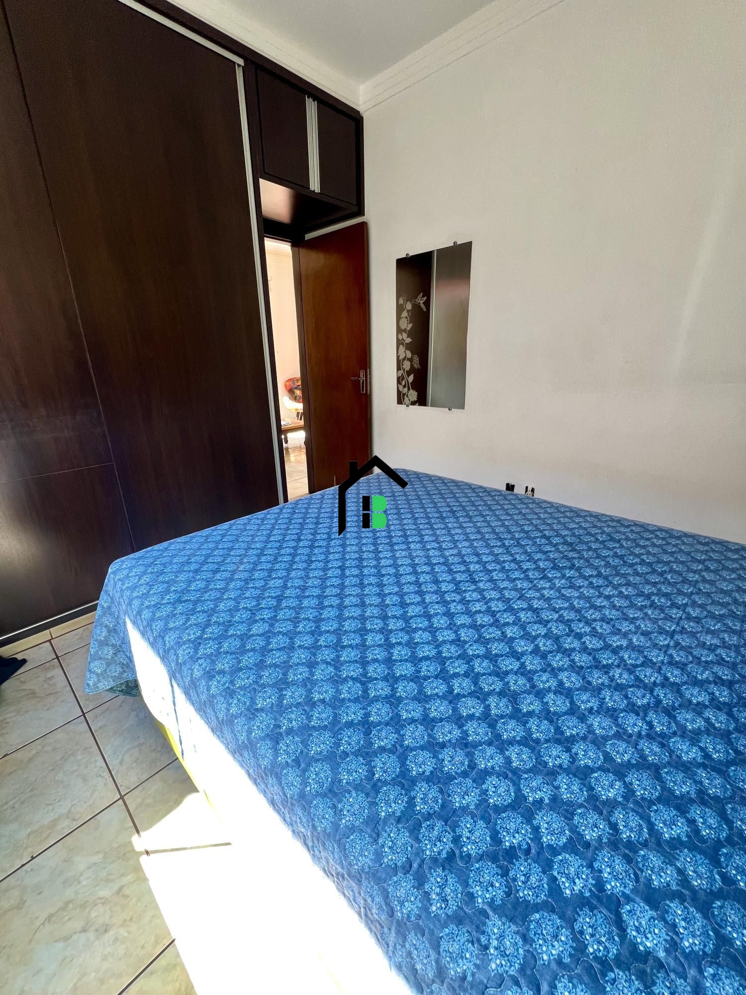 Casa à venda com 4 quartos, 121m² - Foto 10