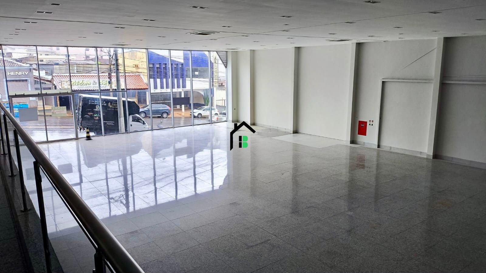 Loja / Salão / Ponto Comercial de 2 quartos, 837m² no bairro Centro, em Patos de Minas | Eu Corretor