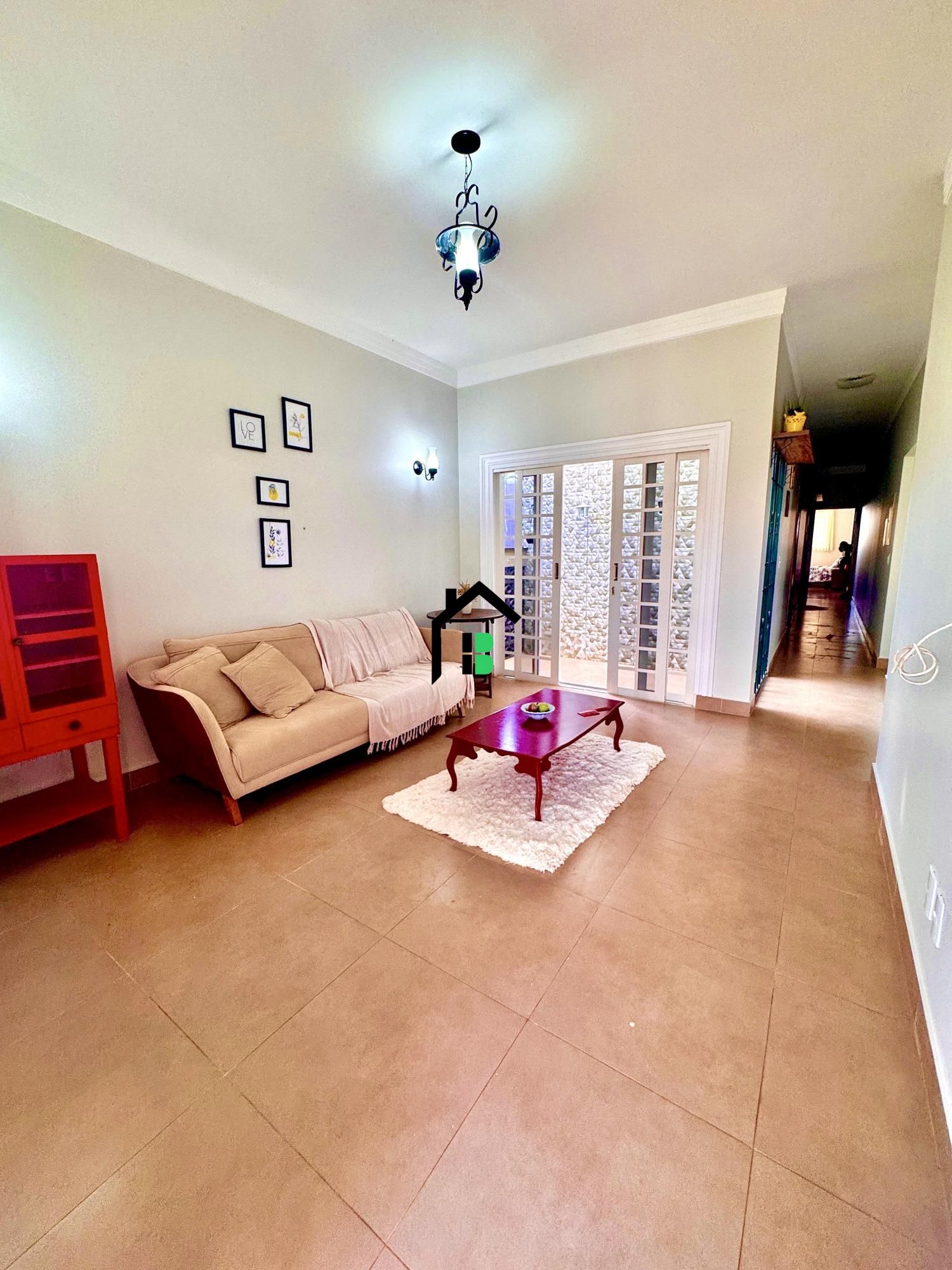 Casa à venda com 3 quartos, 233m² - Foto 5