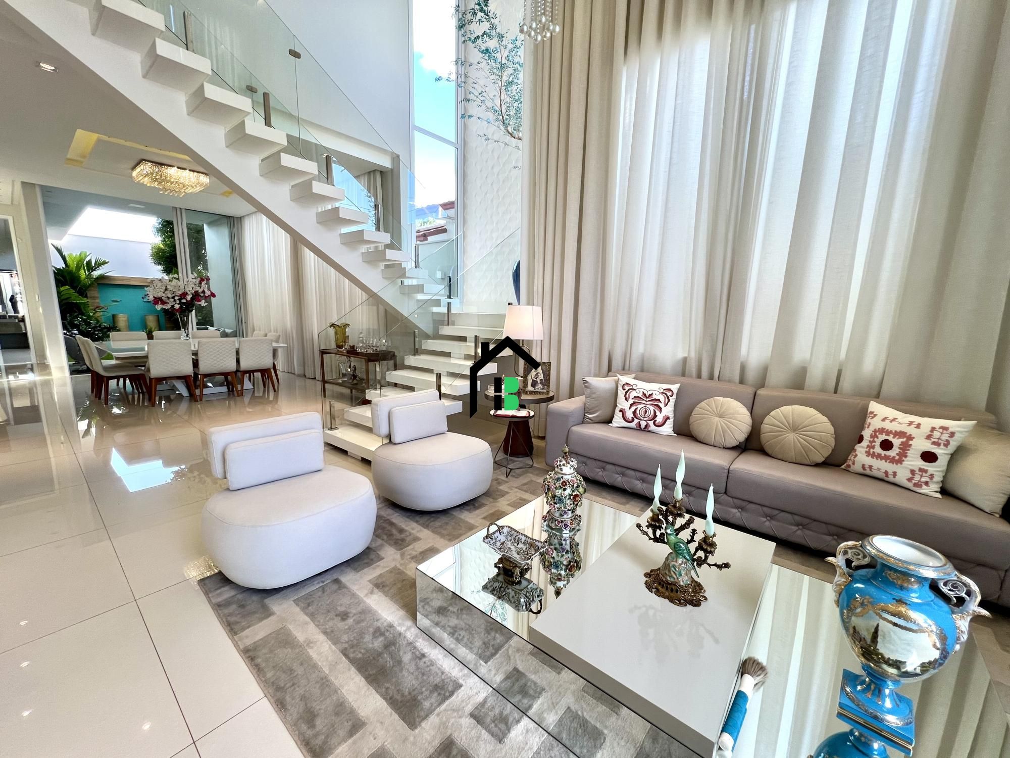 Casa de 4 quartos, 370m² no bairro Copacabana, em Patos de Minas | Eu Corretor