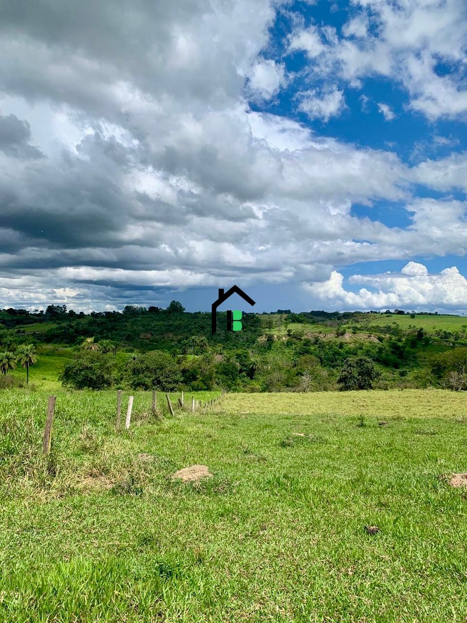 Fazenda à venda com 2 quartos, 830000m² - Foto 2