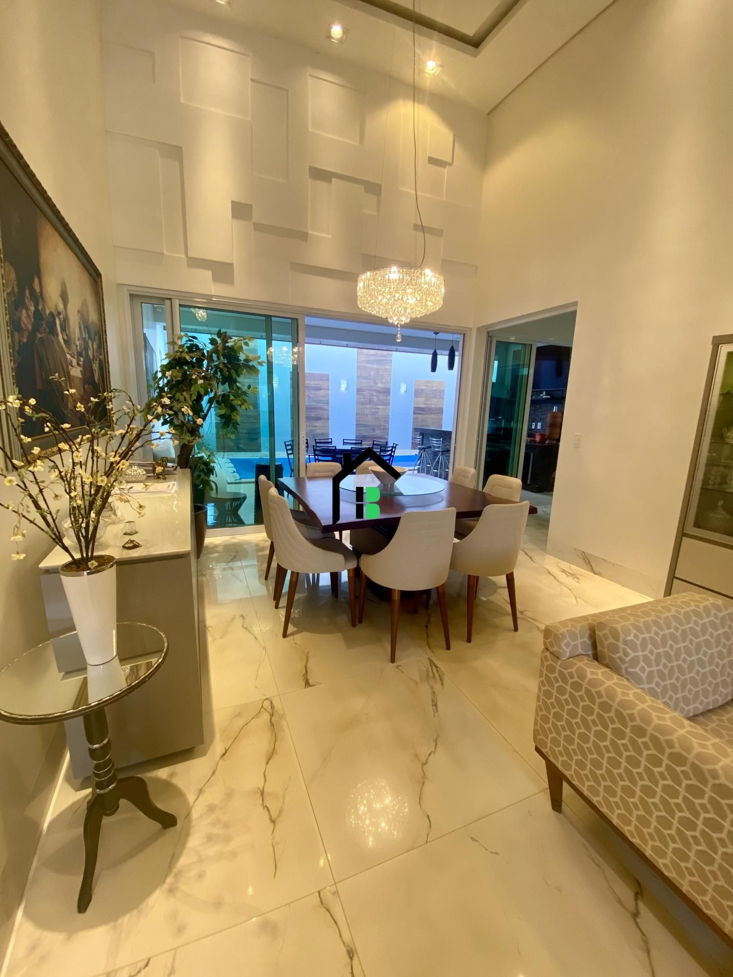 Casa de 3 quartos, 310m² no bairro Guanabara, em Patos de Minas | Eu Corretor