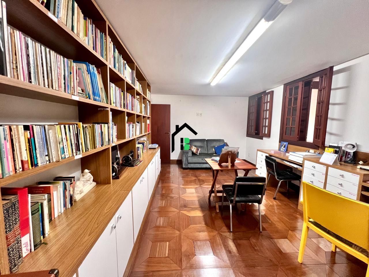 Casa à venda com 4 quartos, 360m² - Foto 9