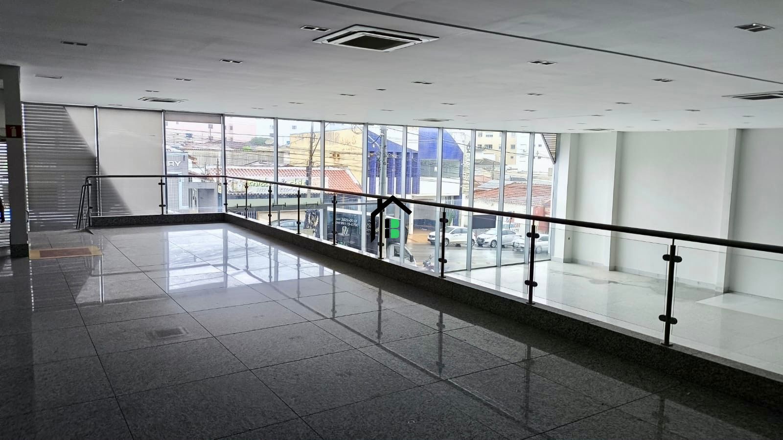 Loja / Salão / Ponto Comercial de 2 quartos, 837m² no bairro Centro, em Patos de Minas | Eu Corretor