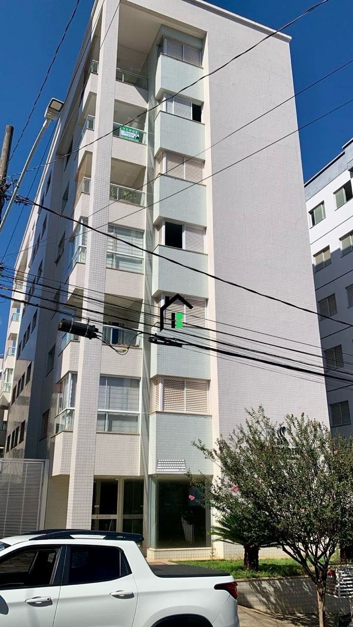 Apartamento de 3 quartos, 122m² no bairro Caiçaras, em Patos de Minas | Eu Corretor