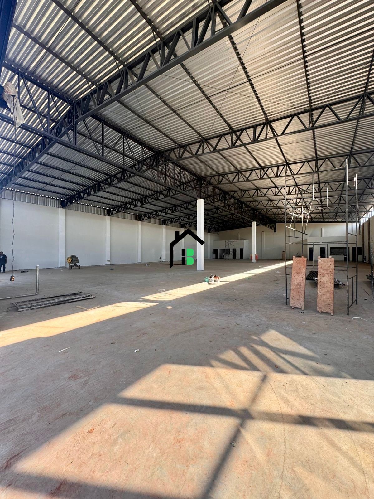 Depósito-Galpão-Armazém para alugar, 1307m² - Foto 4