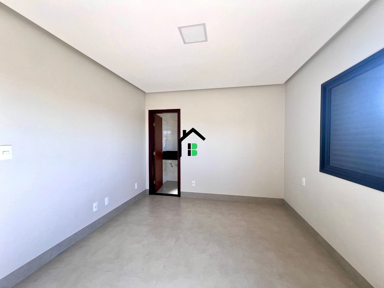 Apartamento à venda com 3 quartos, 115m² - Foto 12