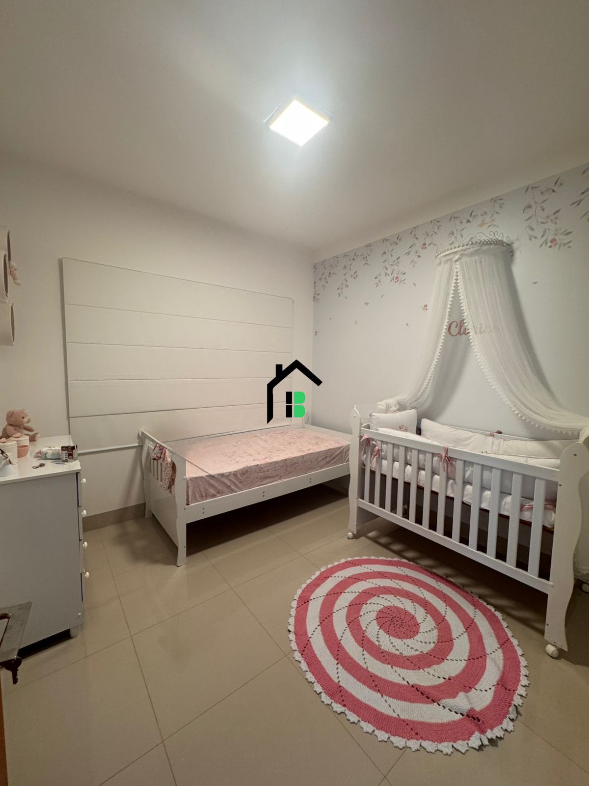 Casa à venda com 3 quartos, 200m² - Foto 17