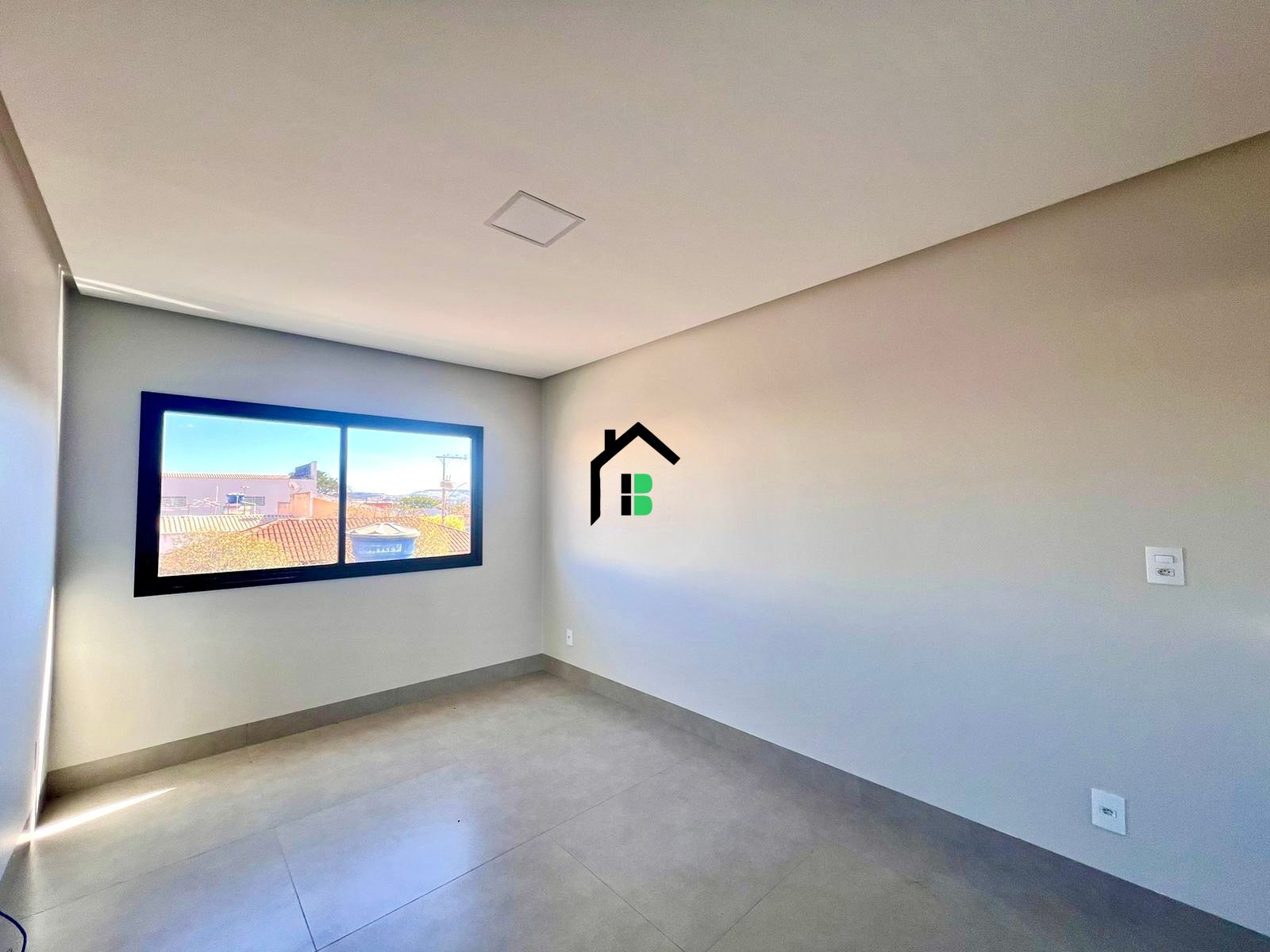 Apartamento de 3 quartos, 115m² no bairro Santa Terezinha, em Patos de Minas | Eu Corretor