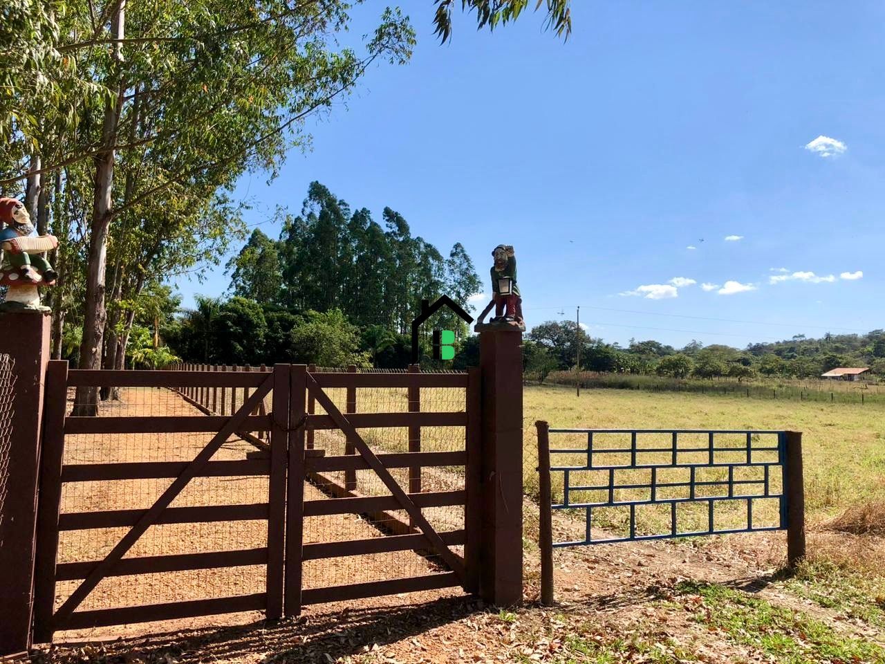 Chácara de 4 quartos, no bairro Área Rural de Patos de Minas, em Patos de Minas | Eu Corretor