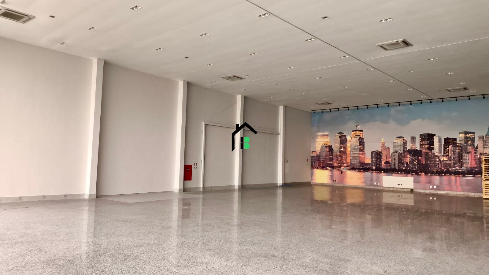 Loja / Salão / Ponto Comercial de 2 quartos, 837m² no bairro Centro, em Patos de Minas | Eu Corretor