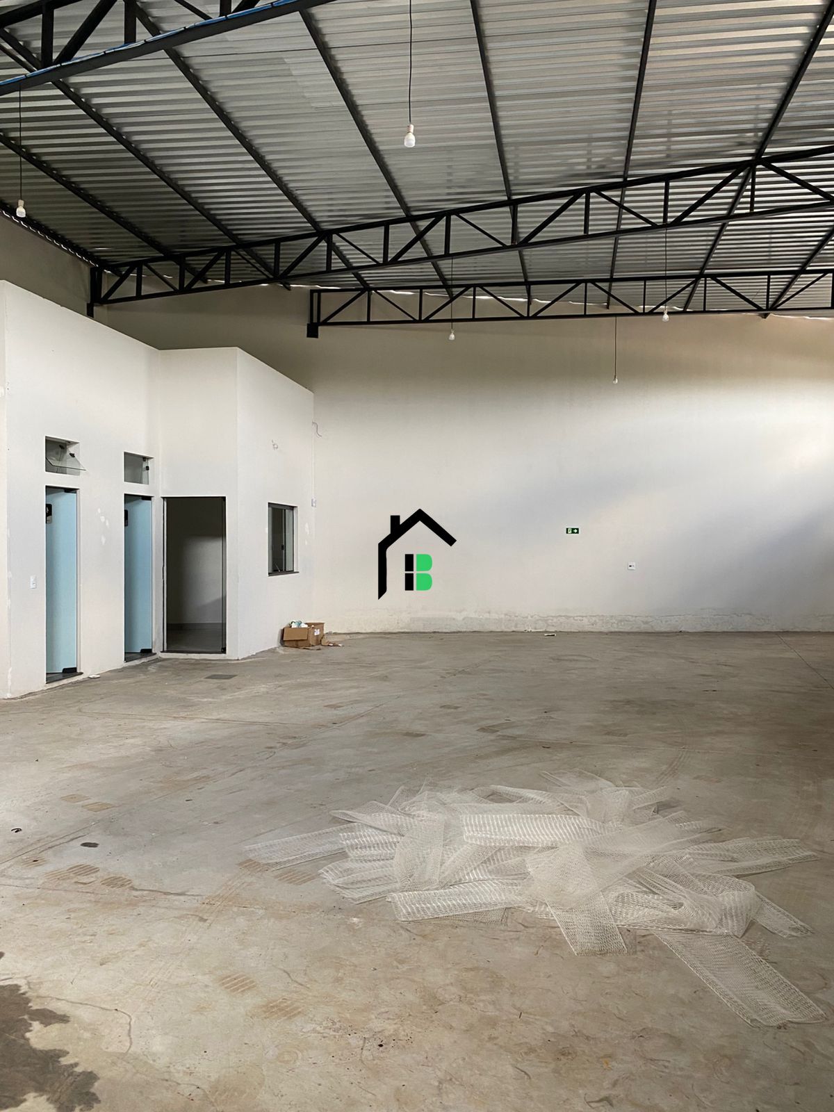 Depósito-Galpão-Armazém para alugar com 1 quarto, 260m² - Foto 2