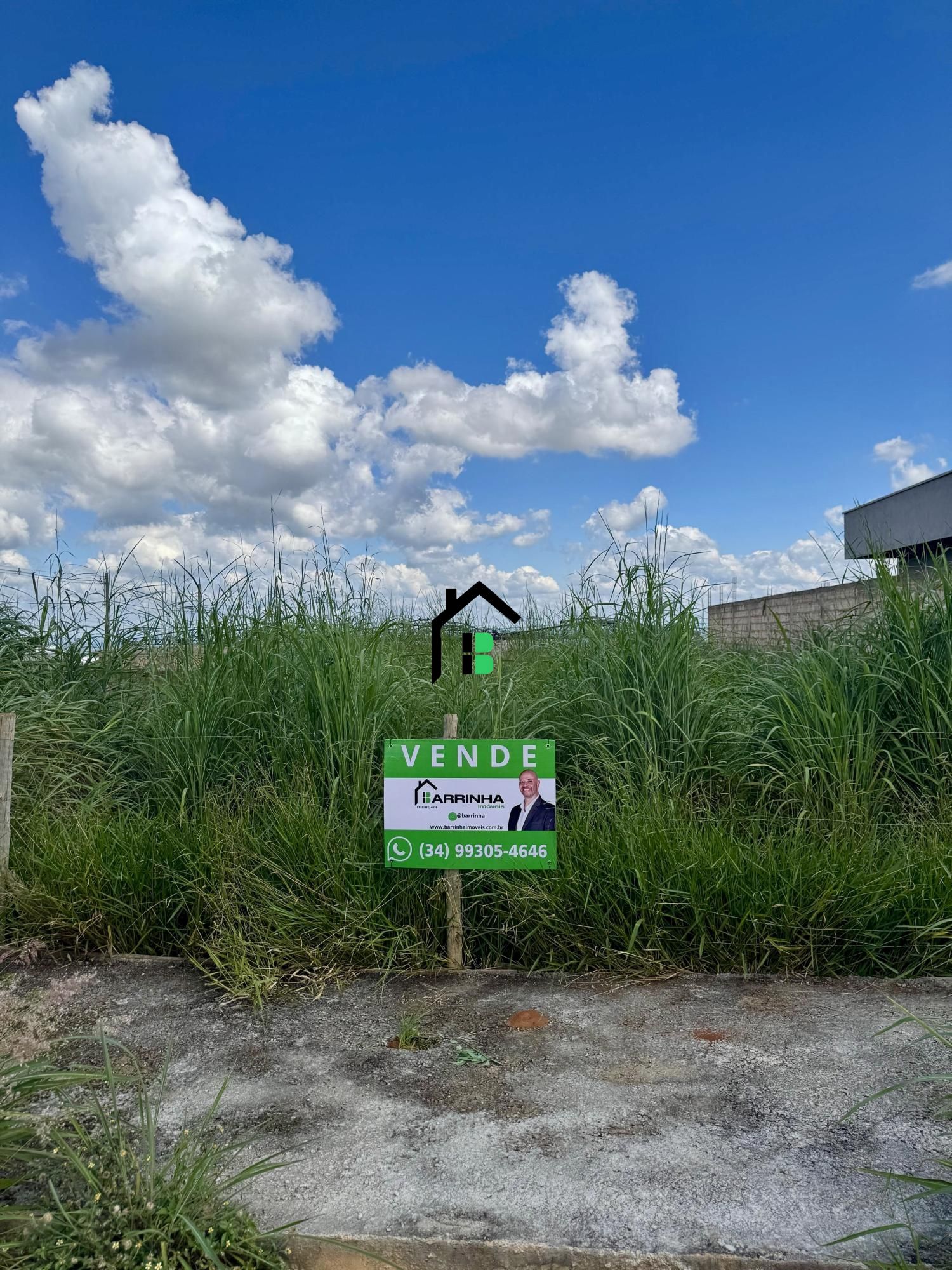 Lote/Terreno de 360m² no bairro Morada do Sol, em Patos de Minas | Eu Corretor