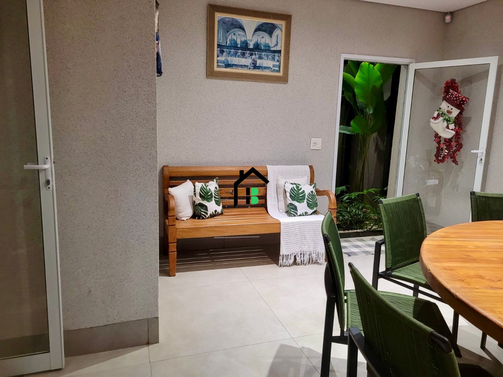 Casa para alugar com 3 quartos, 321m² - Foto 27