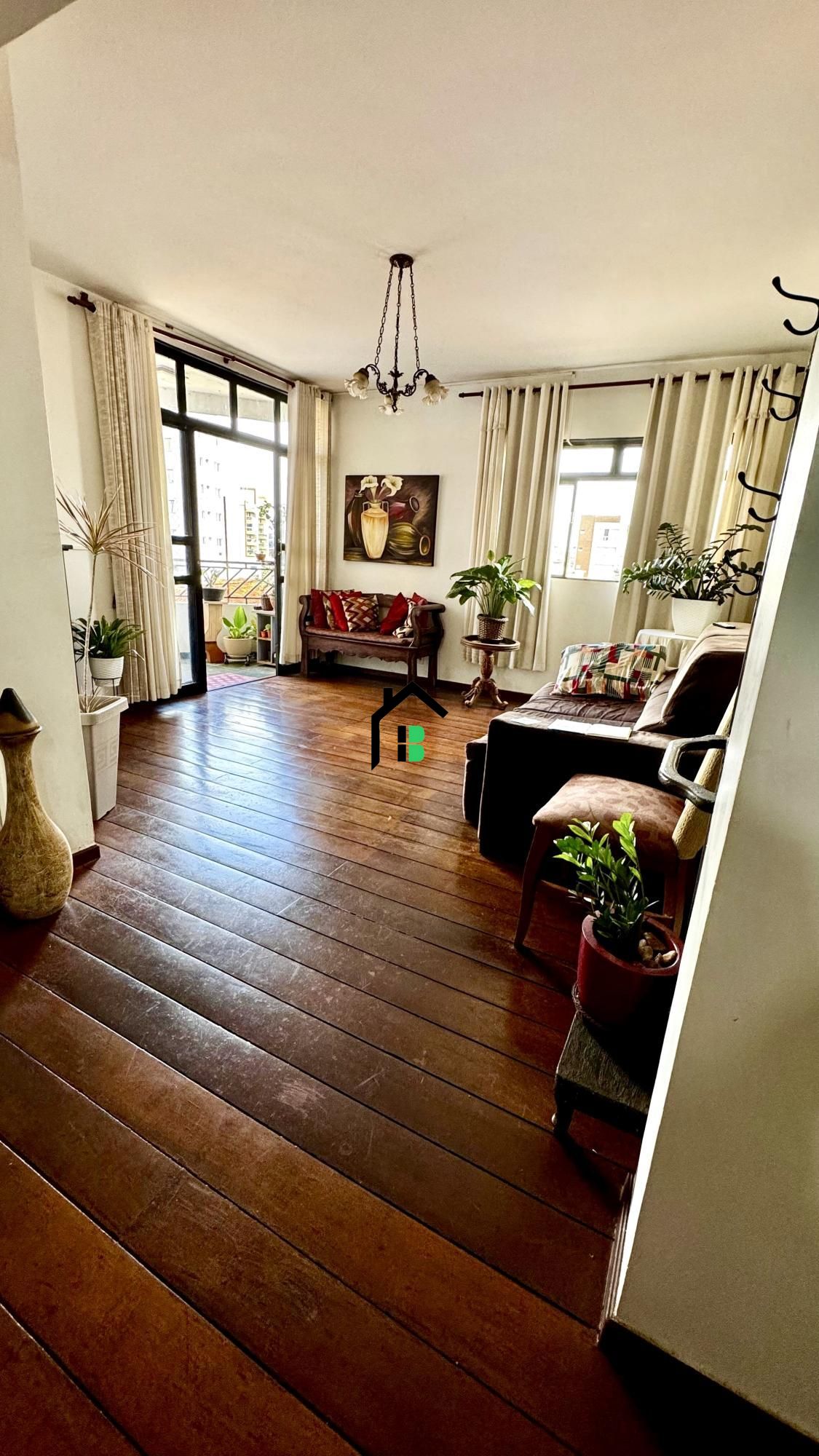Apartamento de 3 quartos, 119m² no bairro Centro, em Patos de Minas | Eu Corretor
