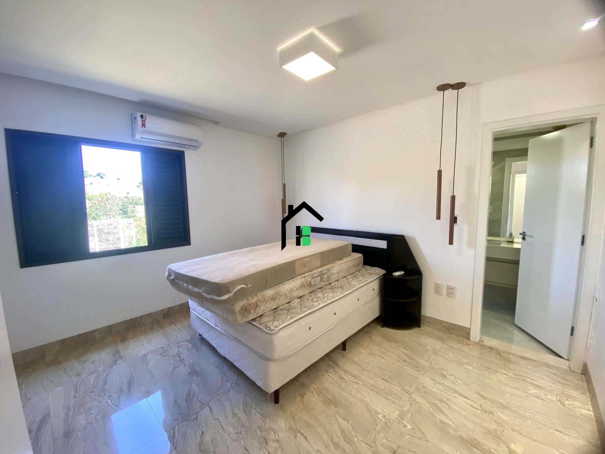 Casa à venda com 4 quartos, 319m² - Foto 16