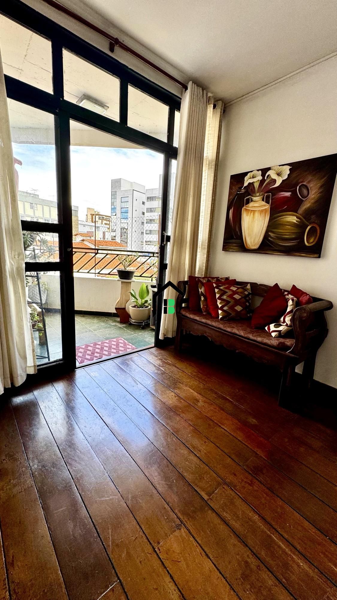 Apartamento à venda com 3 quartos, 119m² - Foto 3