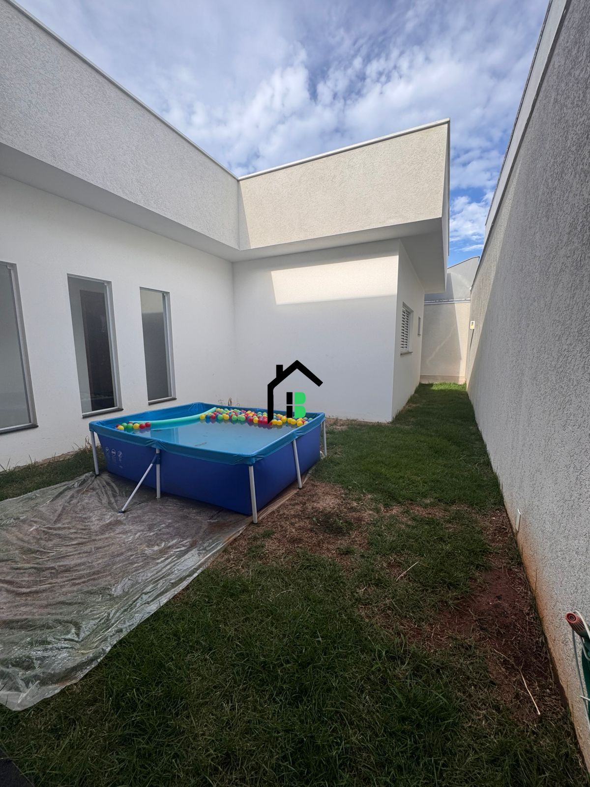 Casa à venda com 3 quartos, 200m² - Foto 10