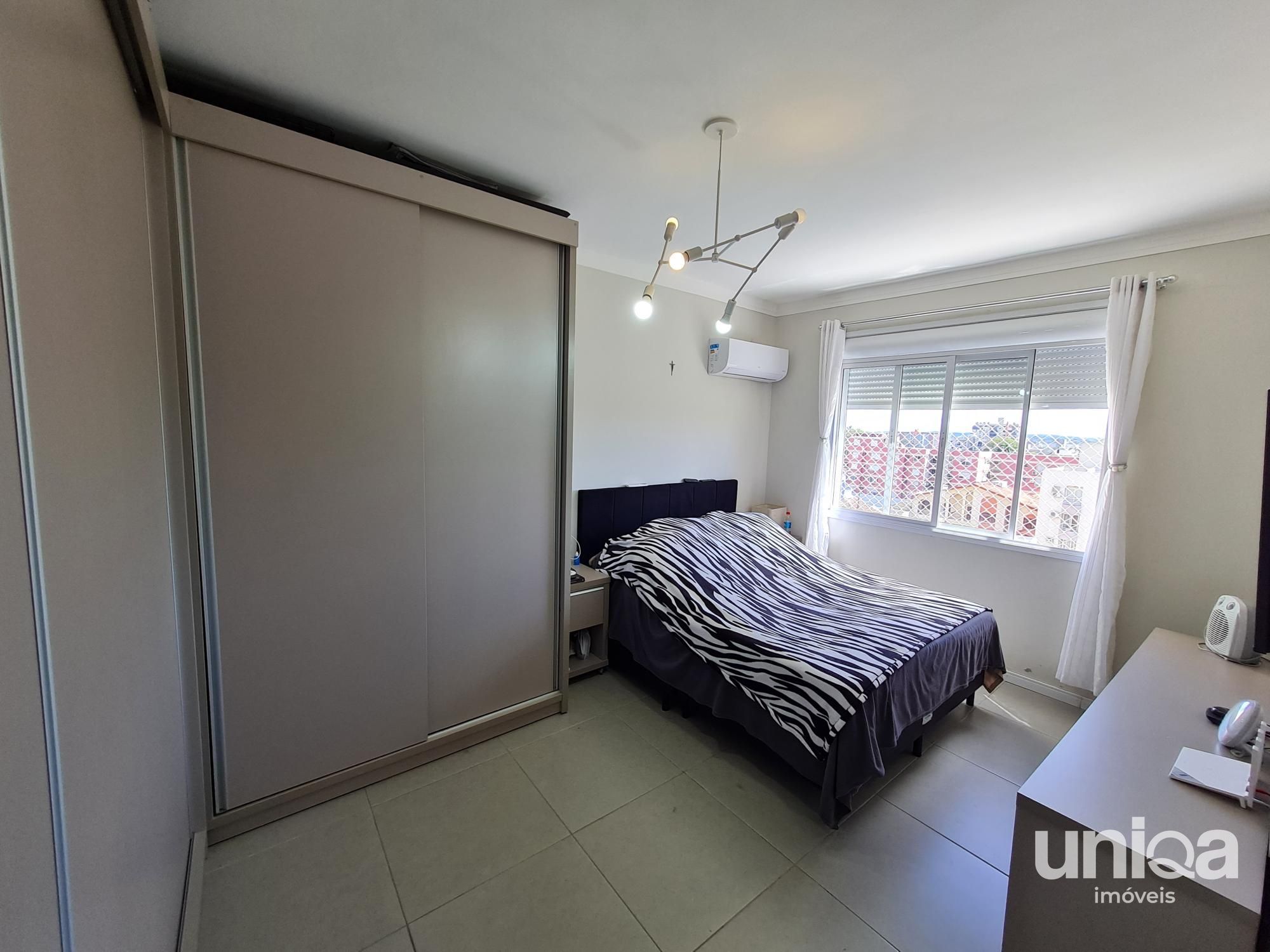 Apartamento de 02 dormitório Mobiliado no ed Torre de Vicenza em Santa Maria