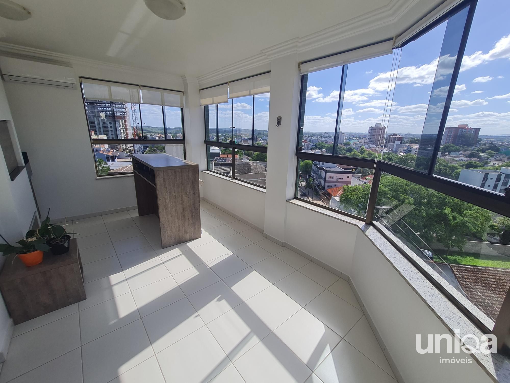Apartamento 03 suítes alto padrão Bairro Medianeira ed Verdes Mares