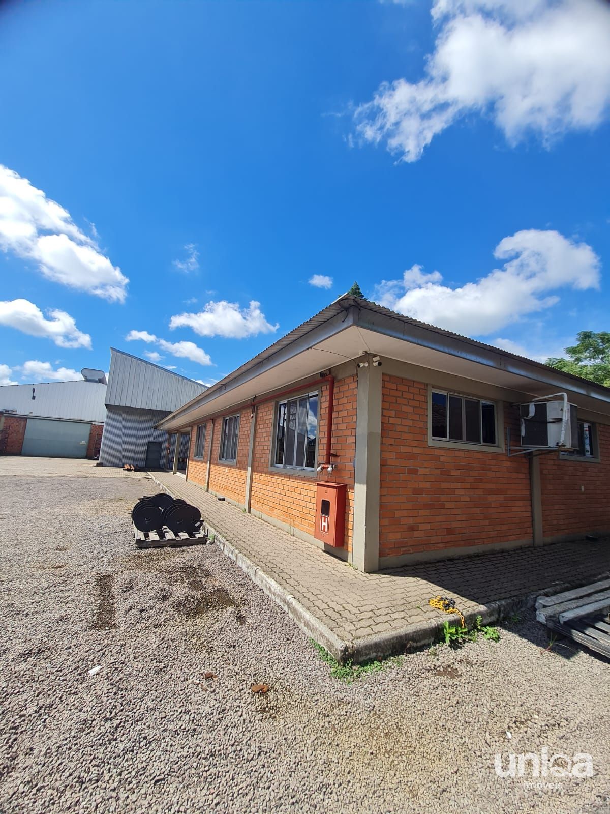 Alugo Pavilhões industriais 6.000m2 Escritório Refeitório em camobi - área 2,5ha - foto 22