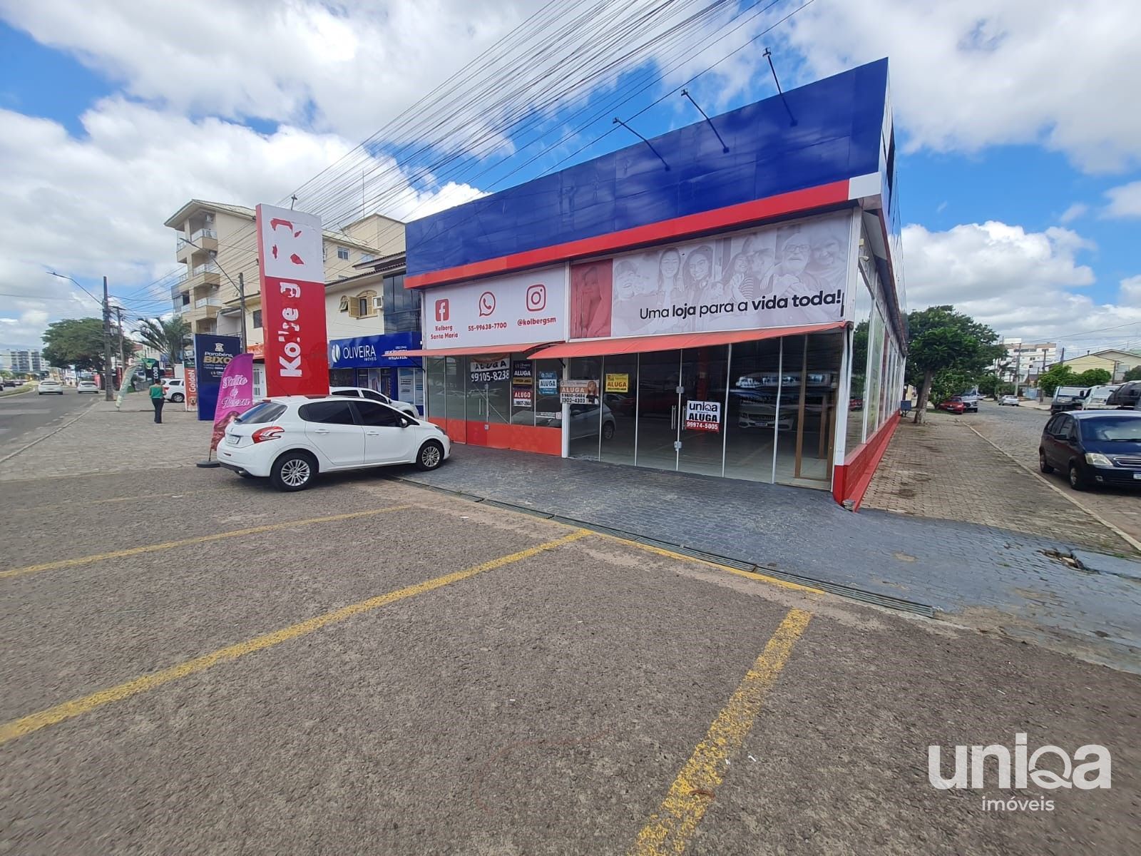 Aluga-se Sala térrea com 350m² em Camobi - foto 1