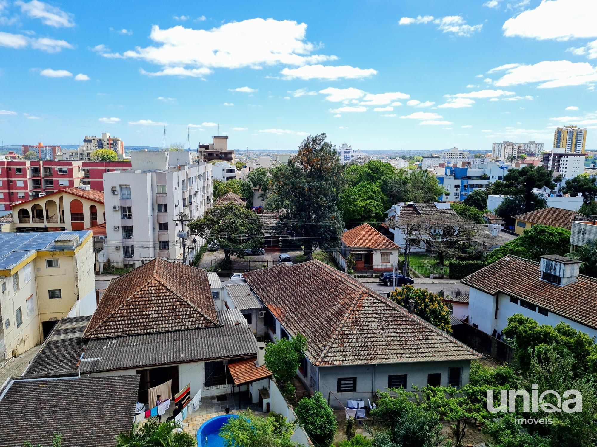 Apartamento de 02 dormitório Mobiliado no ed Torre de Vicenza em Santa Maria