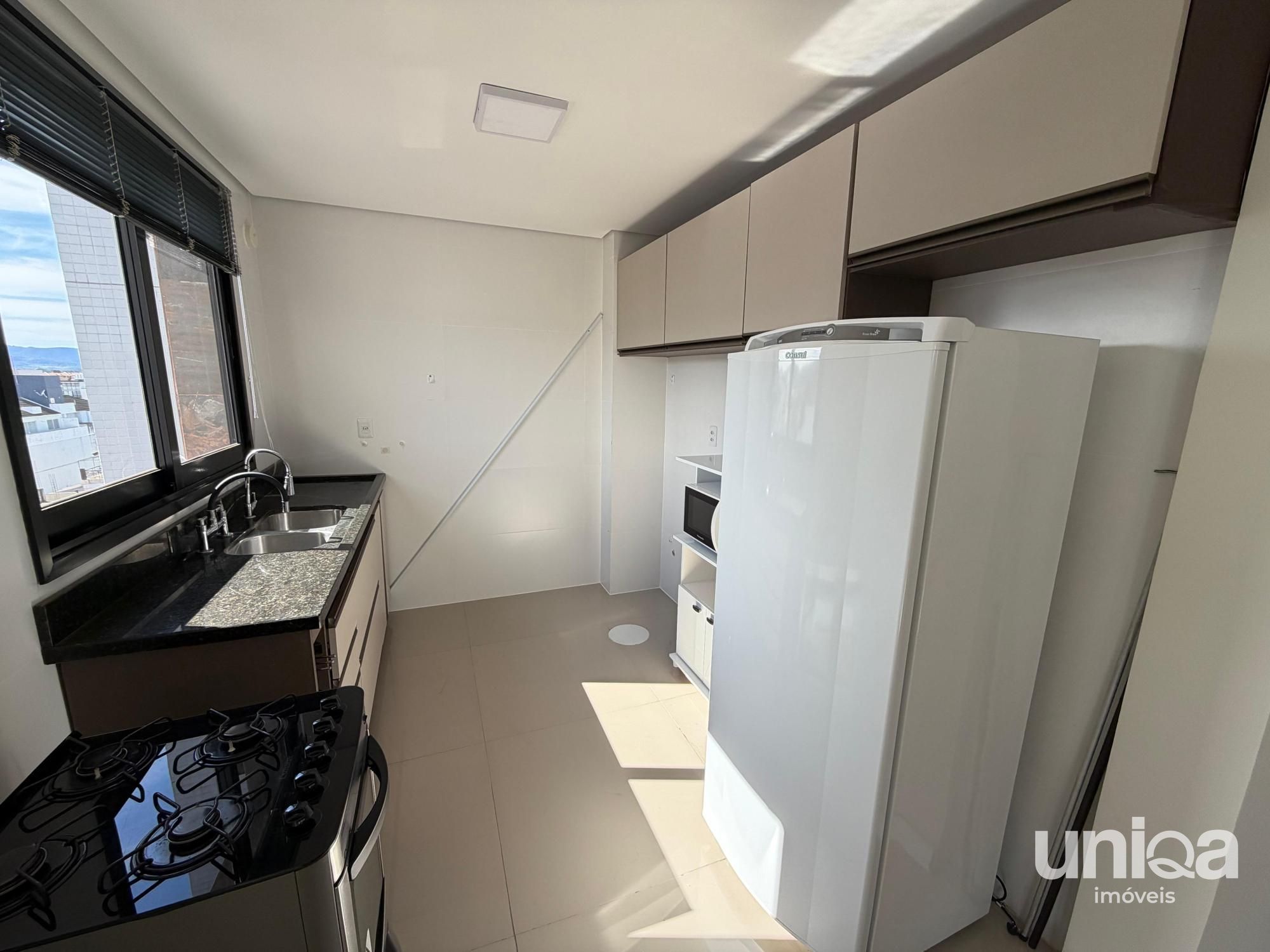 Alugo Apto 02 dormitórios Suíte, Mobiliado Sacada Chur Garagem em Camobi
