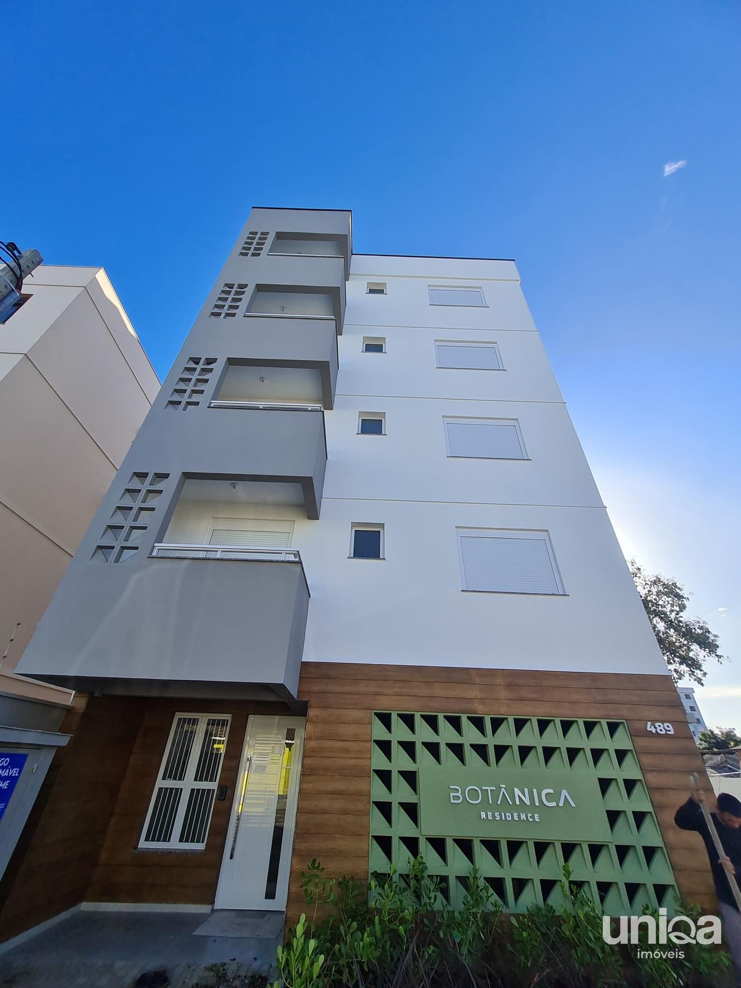 Apto 01 dormitório novo no ed Botânica Residence 400mt Arco da UFSM Camobi