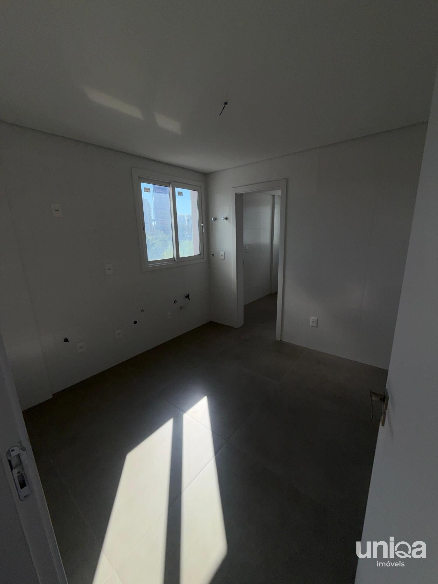 Apartamento 03 suítes a venda no centro de Santa Maria RS no ed Castro Alves