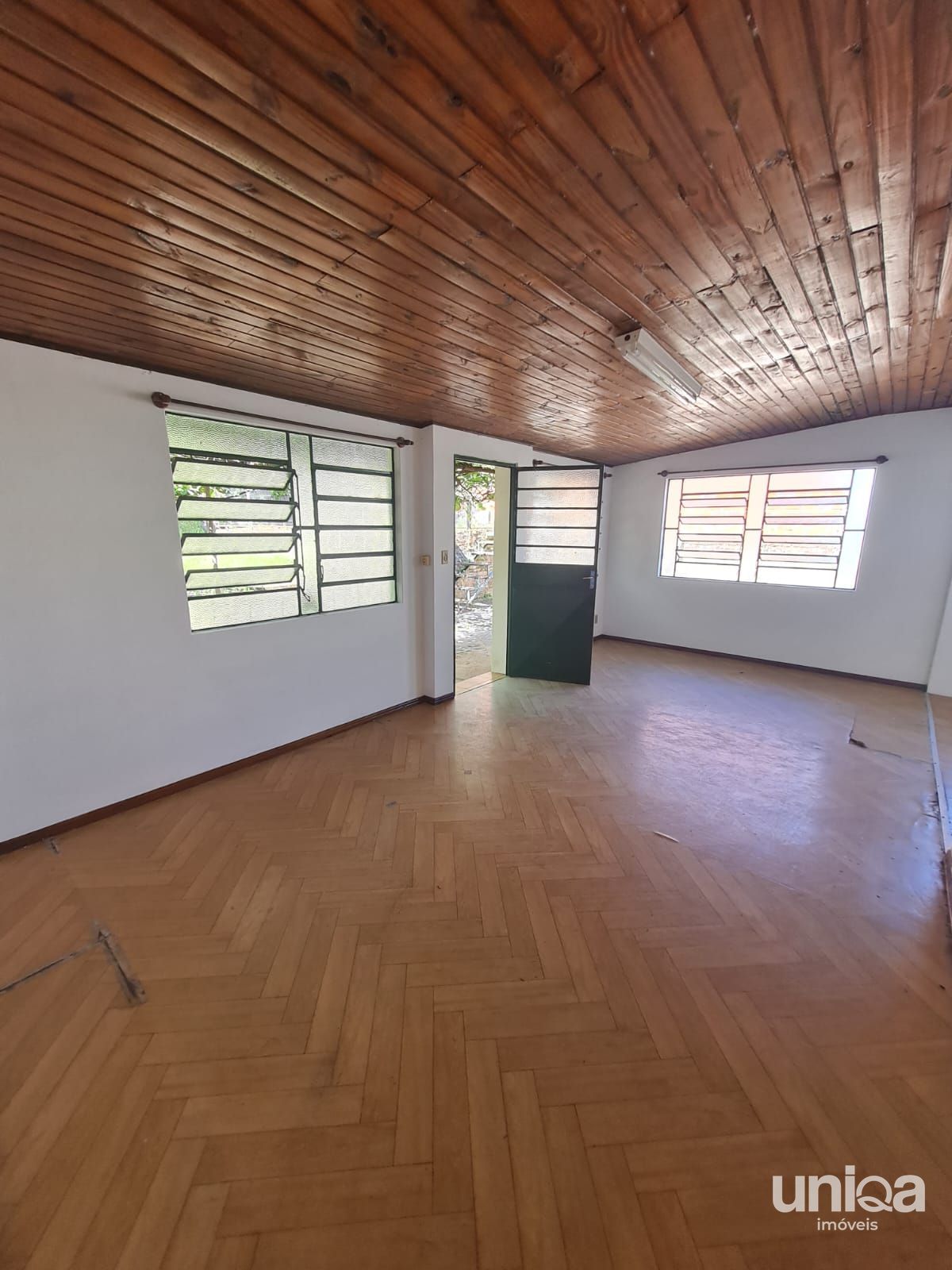 Casa de 197m2 com terreno de 15x35 para venda no perpetuo so