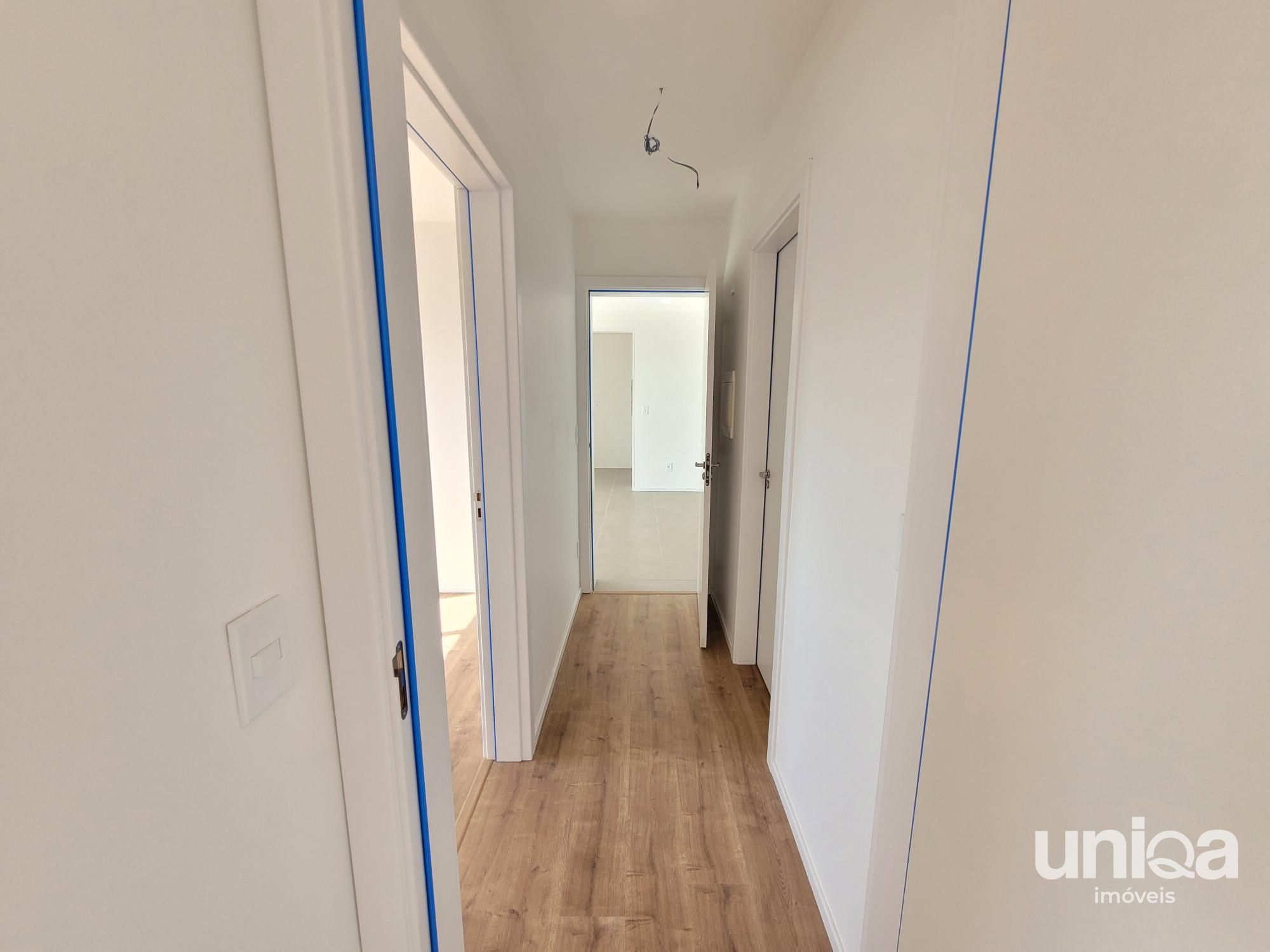 Apartamento 2 dormitórios, com churrasqueira , sacada e garagem