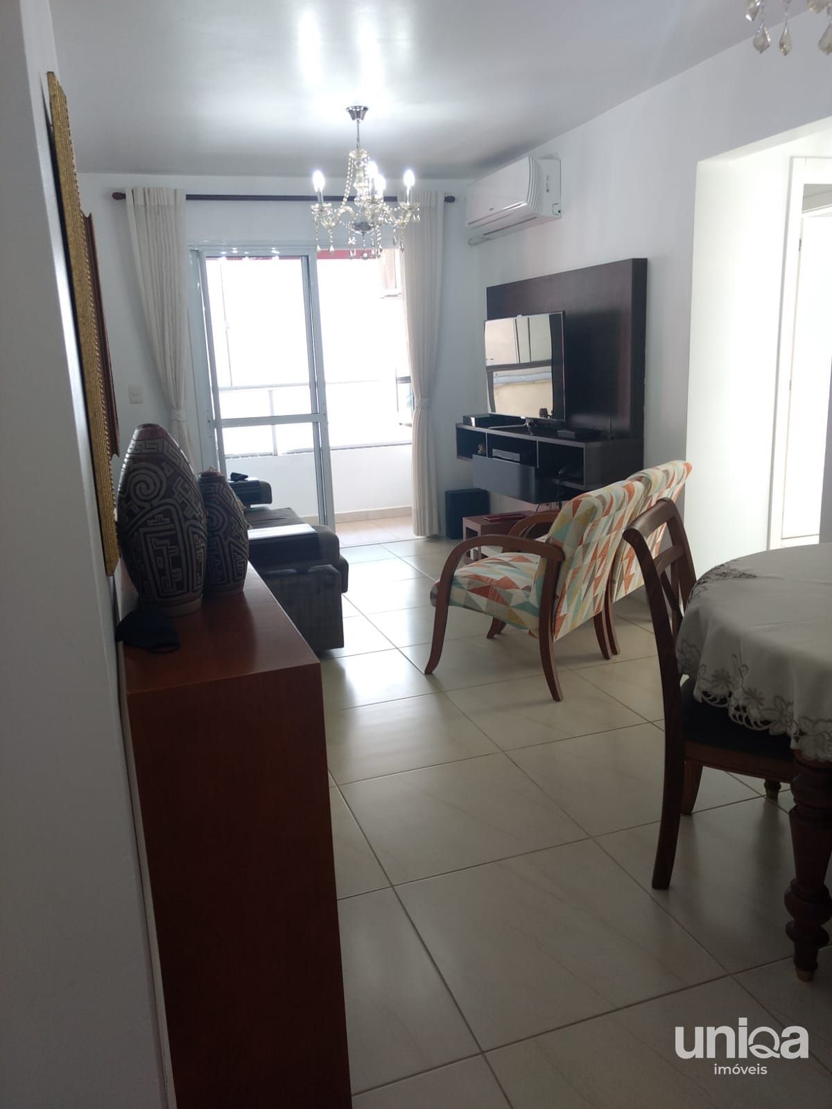 Apartamento de 02 dormitórios para compra no centro de santa