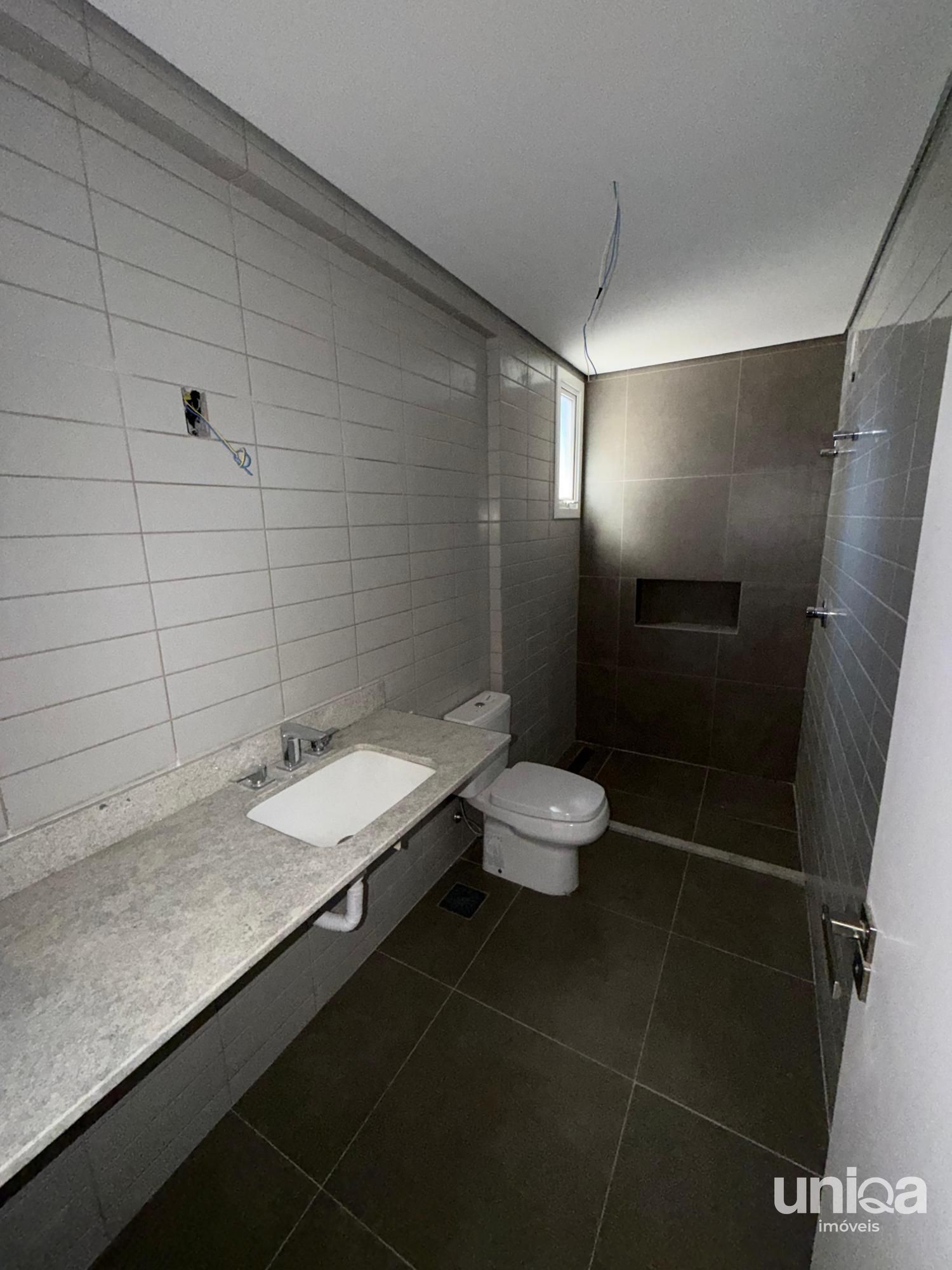 Apartamento 03 suítes a venda no centro de Santa Maria RS no ed Castro Alves
