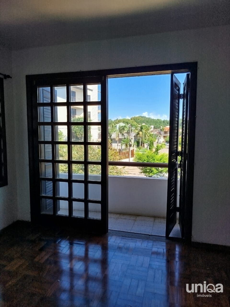 Casa para venda e locação no São José com 03 dormitórios
