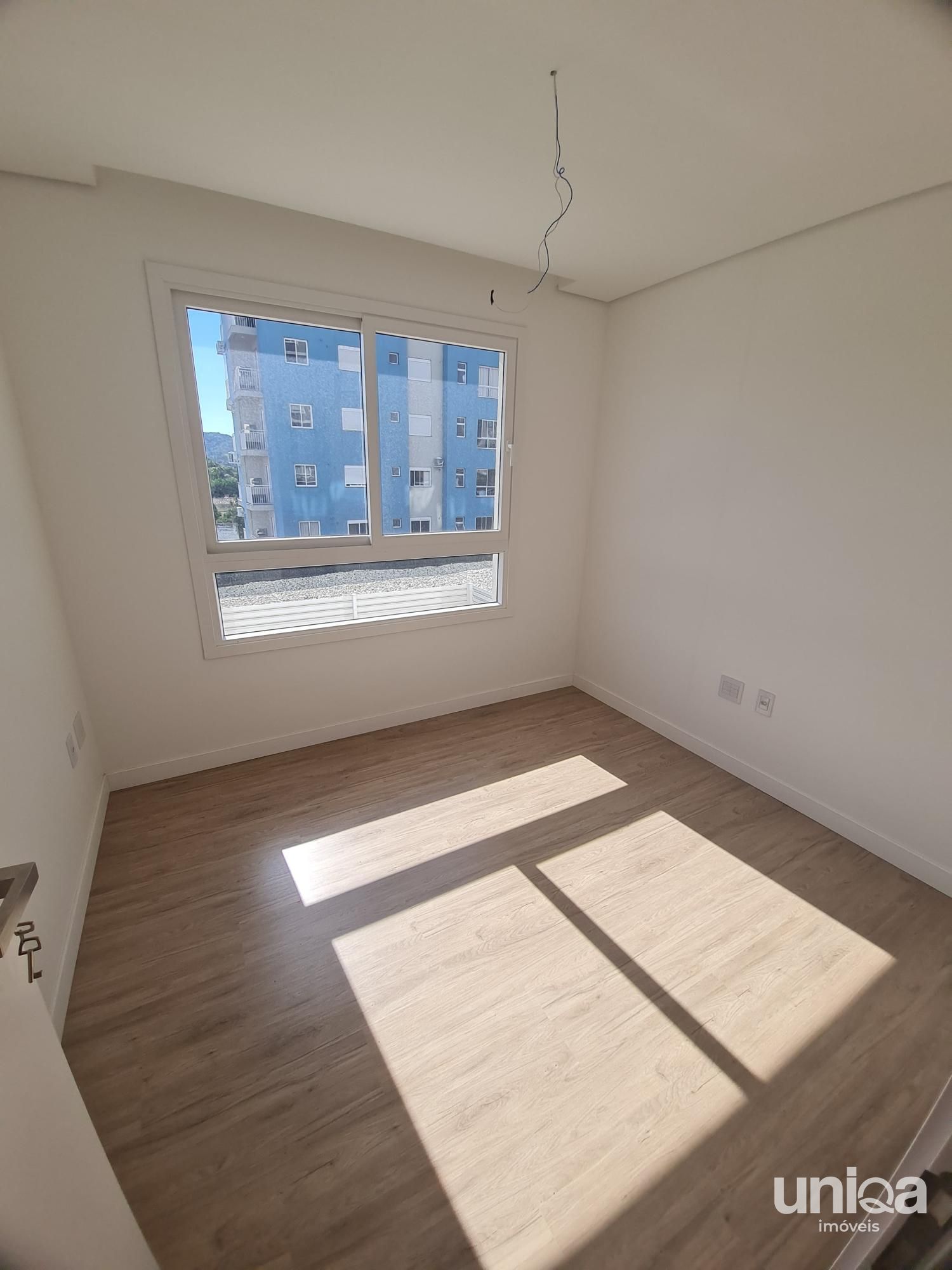 Apartamento 02 dormitório com garagem para venda ed Uniqo em camobi próx UFSM