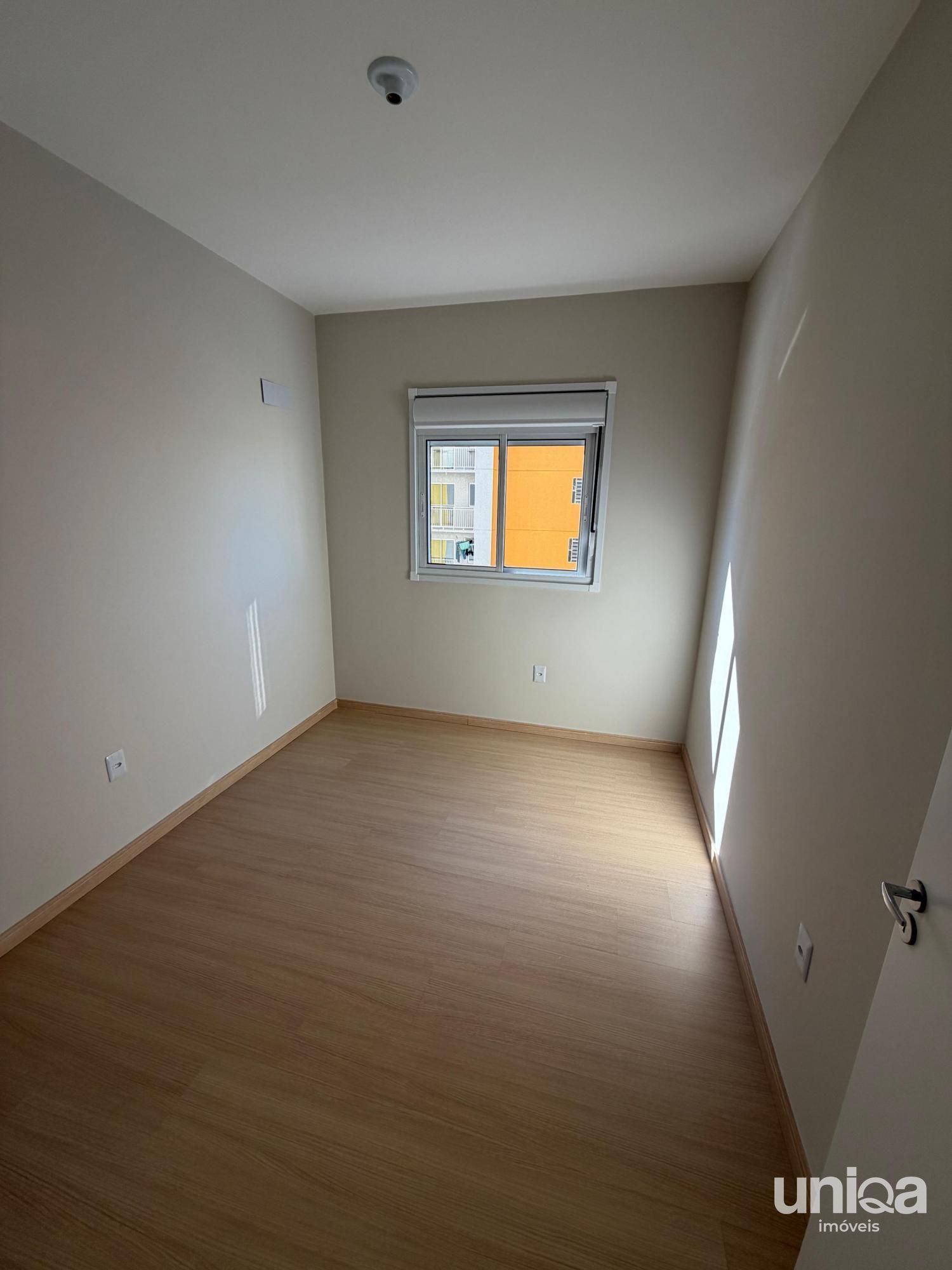 Apto para locação em Camobi de 02 dormitórios Garagem no ed Vila di Siena!
