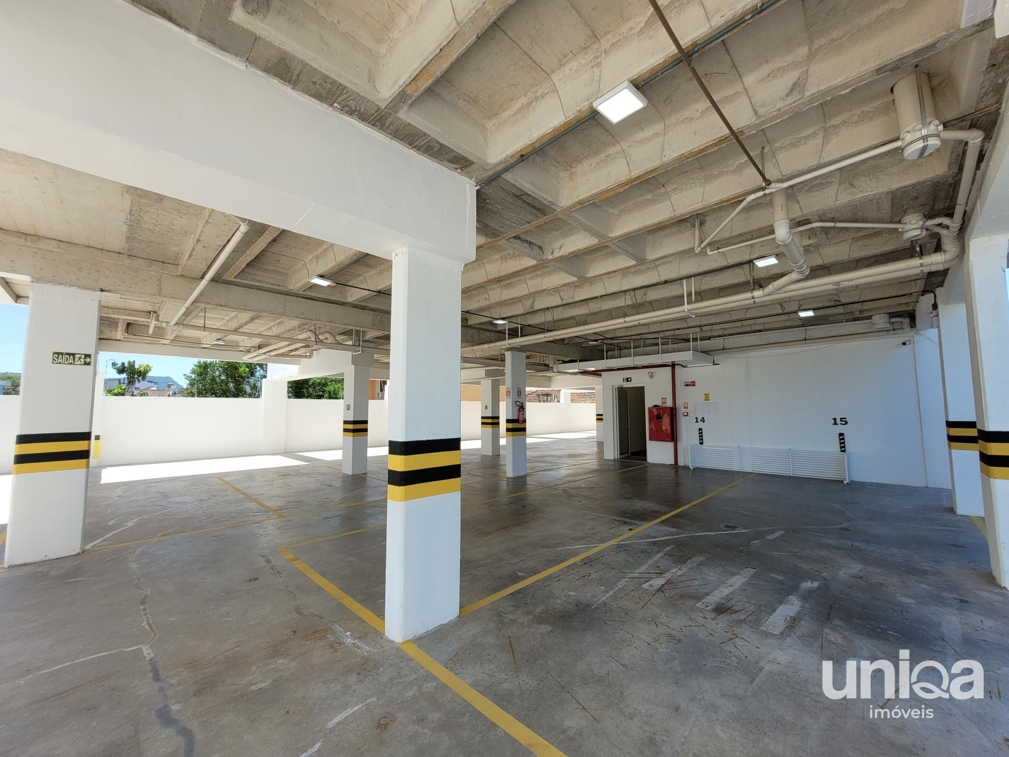 Apartamento 02 dormitórios Suíte Garagem ed Solar do Morro
