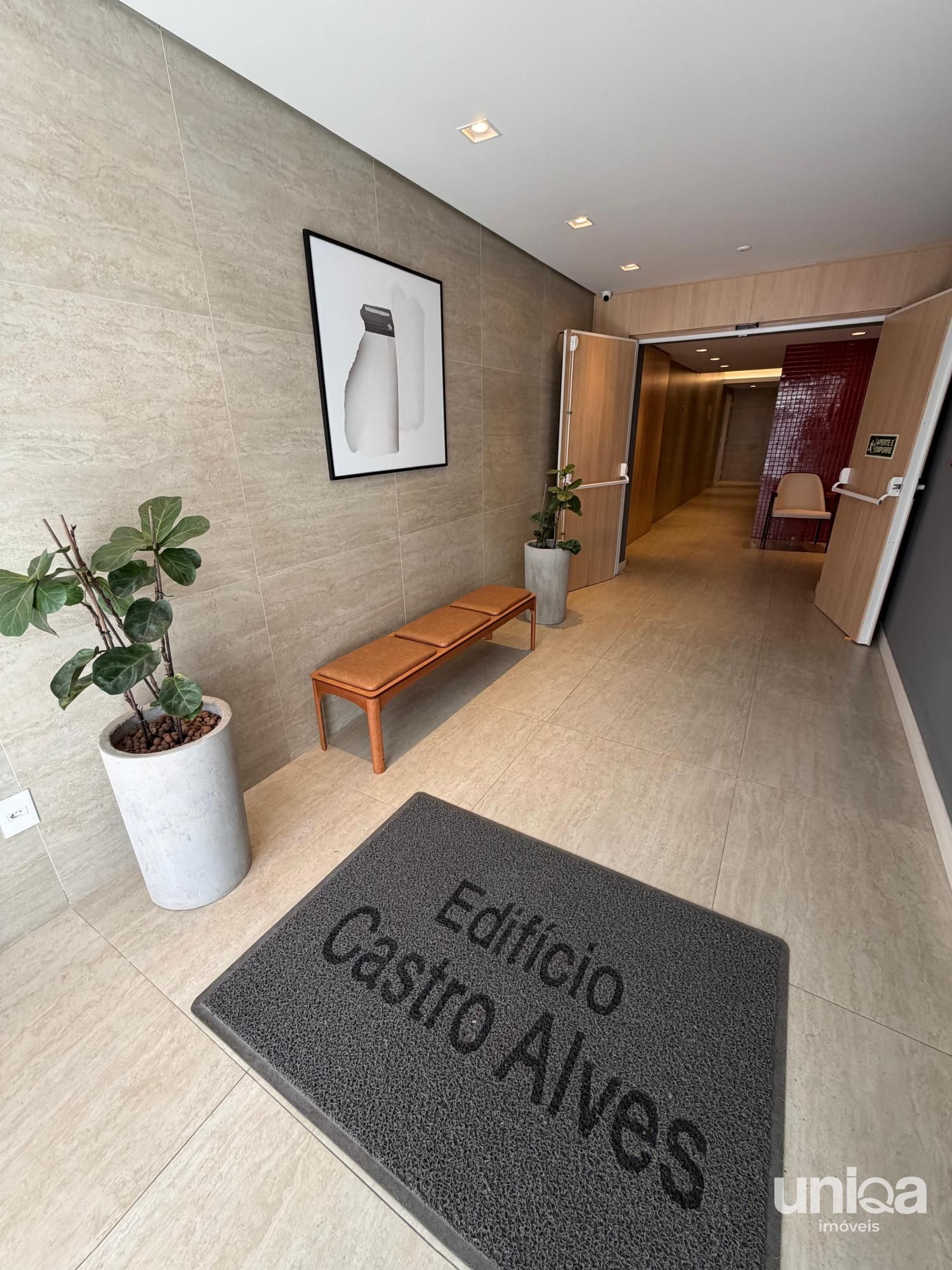 Apartamento 03 suítes a venda no centro de Santa Maria RS no ed Castro Alves