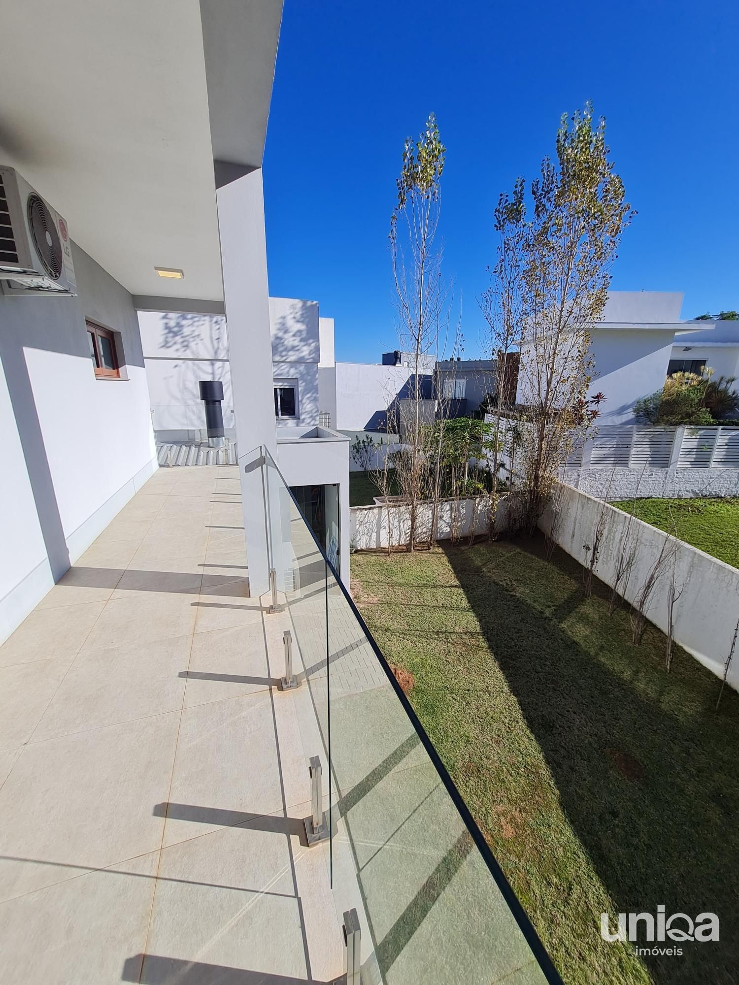 Casa alto padrão para venda condomínio fechado Pq das Oliveiras em Santa Maria