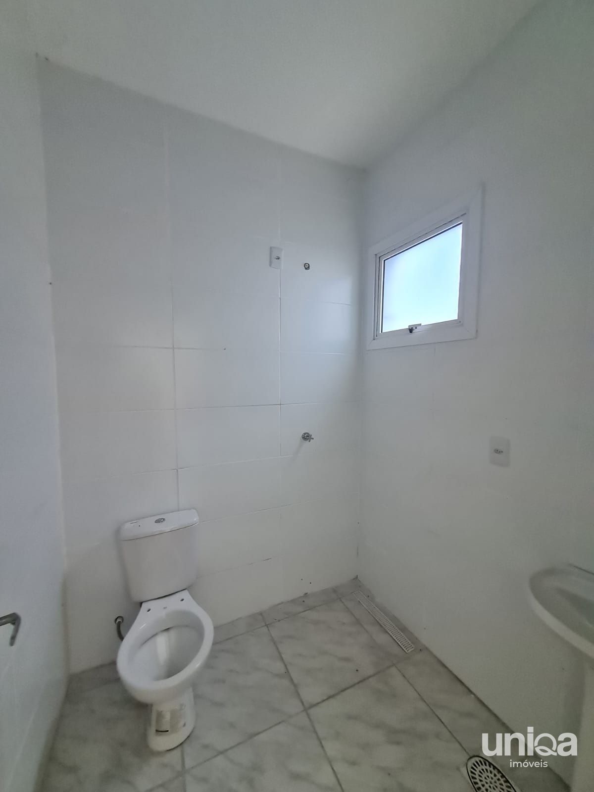 Casa nova, 2 dormitórios lareira churrasqueira no galápagos 